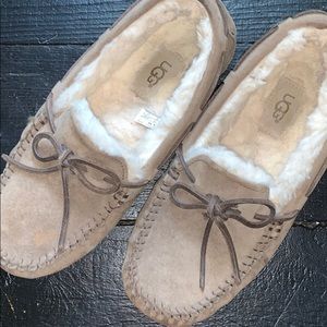 Ugg moccasin Dakota